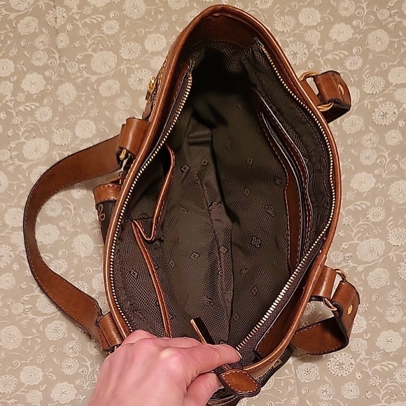 Brown and Caramel Designer Shoulder Bag - Picture 7 of 14